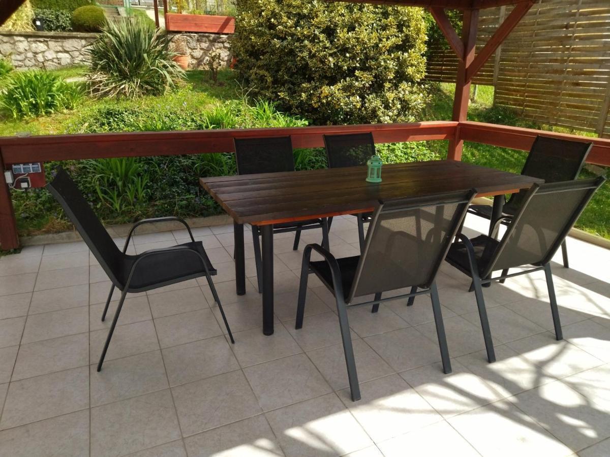 Terrace *